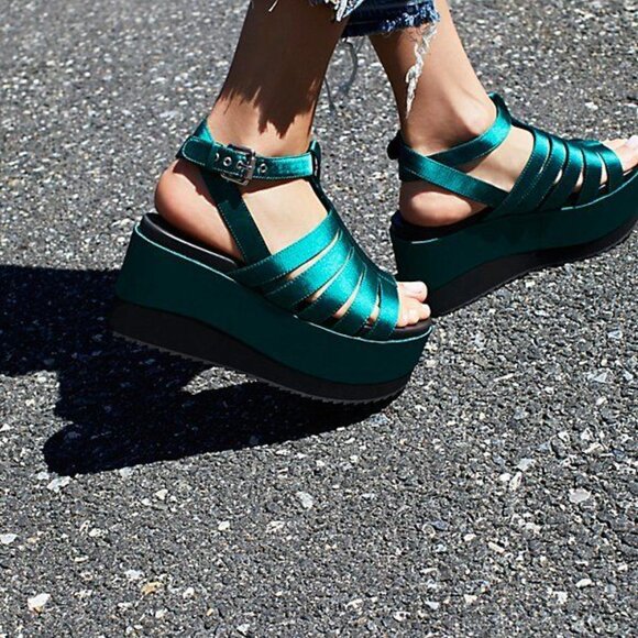 Shellys London Green Lola Platform Wedge Sandals Size 6.5 Sold at Free People - Picture 1 of 7
